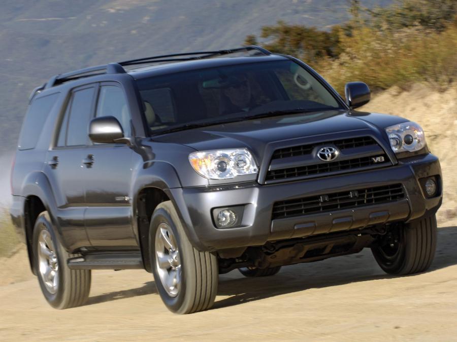  Toyota 4Runner 2005 года  (фото 9 из 21)